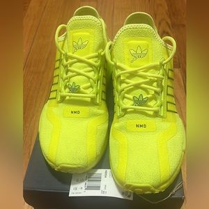 Adidas NMD_R1.V2